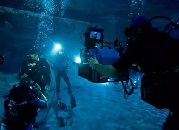 直播时代的新探索,直播中打开,无限可能的探索之旅