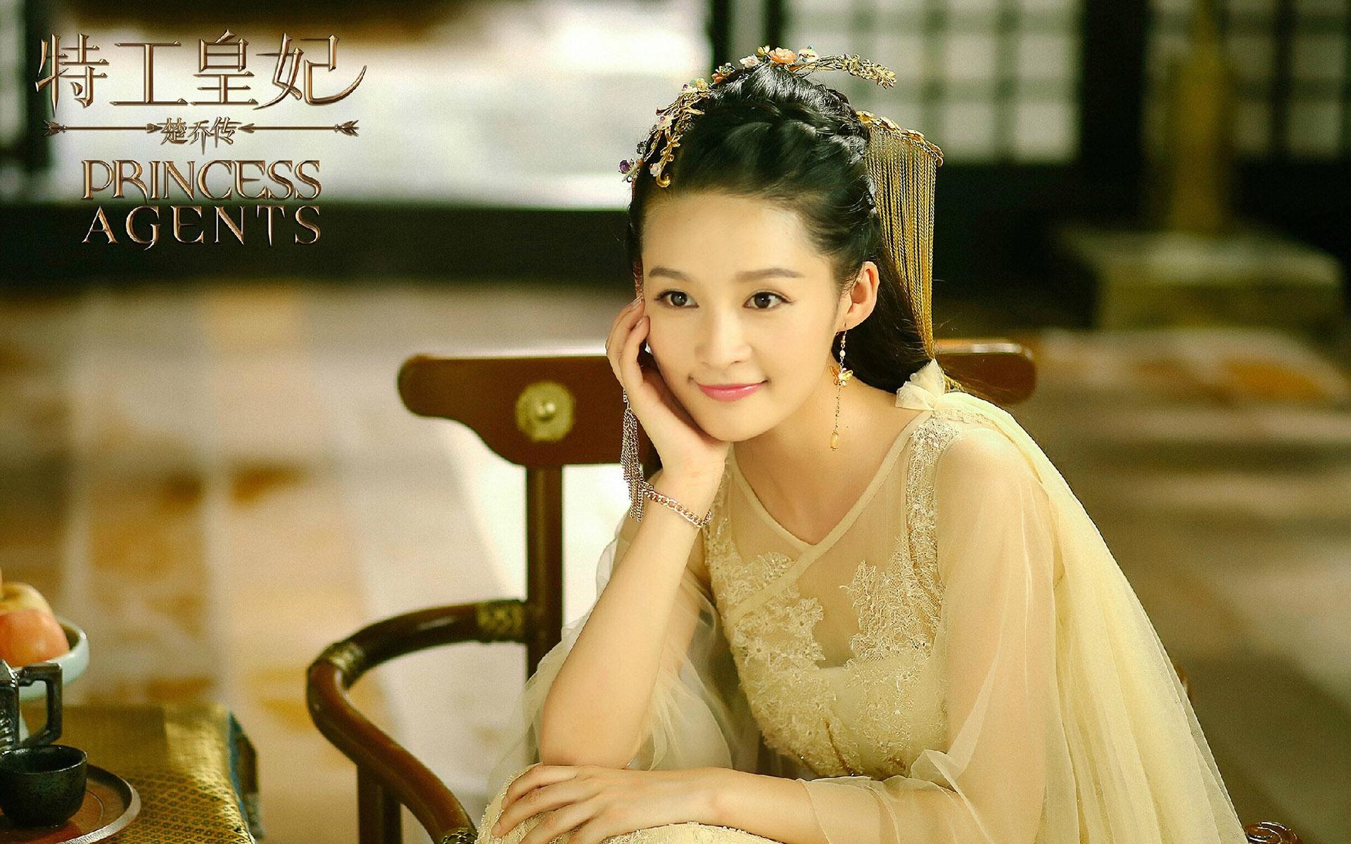 白鹿原演员李沁，演艺之路与角色魅力