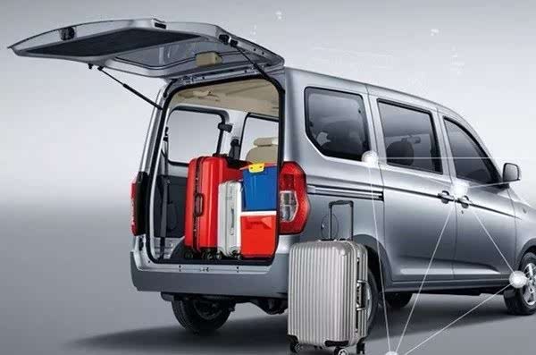 最新面包车图片及报价，小巷深处的隐藏宝藏，探索未知的魅力小店！