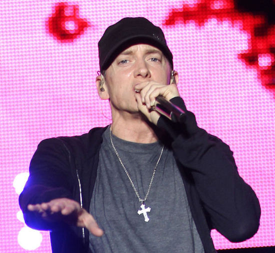 啊姆最新，探索音乐巨头阿姆的最新动态与成就